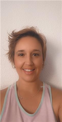 Graduada en magisterio, neuroeducadora y profesora terapeuta ( educación especial)