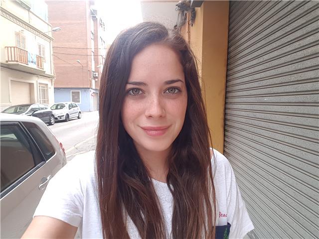 Estudio magisterio en la unviersidad de valencia. disponibilidad mañanas