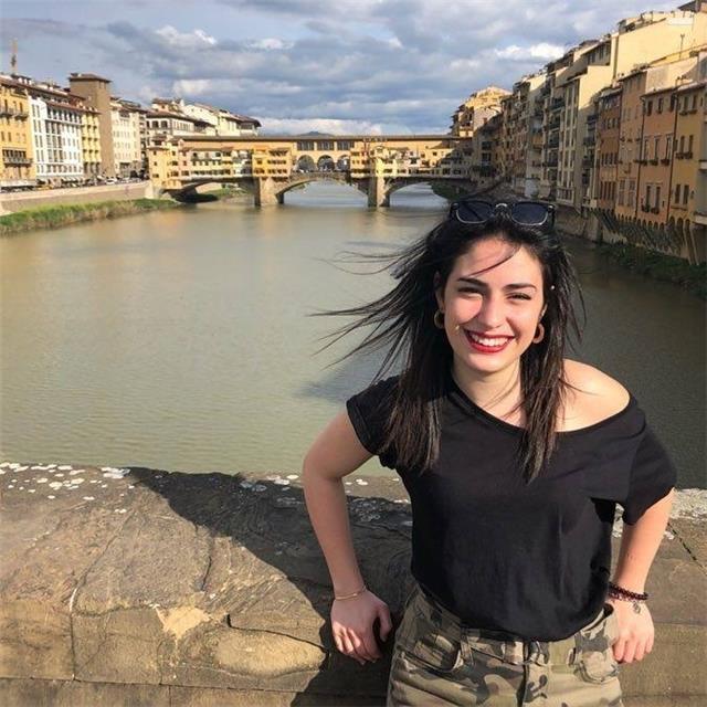 Imparto clases particulares económicas on-line de repaso y apoyo para primaria e inglés para principiantes (ya sean niños o adultos)