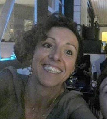 Laureata con 110 e lode impartisce lezioni di inglese, di base intermedio e avanzato, a studenti e professionisti. Attualmente impiegata in una societa' multinazionale che si occupa di business travel, parlo fluente la lingua con cui mi interfaccio quotid