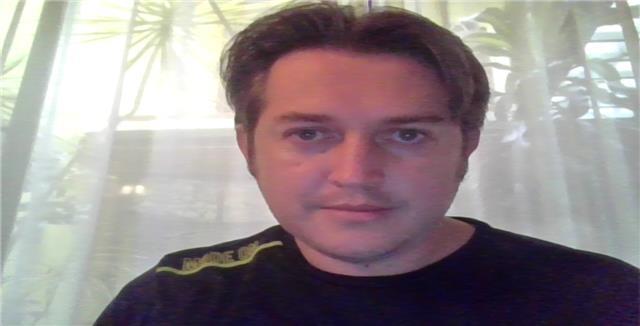 Profesor de Física con amplia experiencia en la enseñanza de estrategias innovadoras que permitan un óptimo aprendizaje