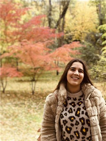 Doy clases particular económicas de inglés, lengua... estudio educación infantil y tengo experiencia con niños