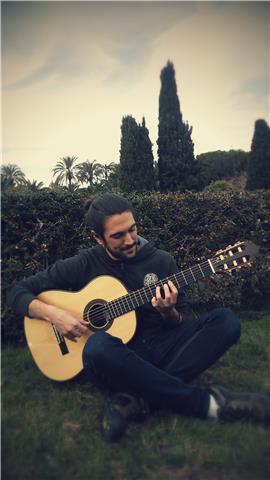 Clases de guitarra: clásica, eléctrica, acústica y ukelele