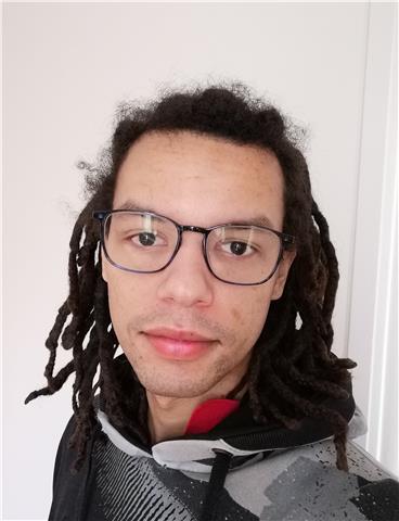 Étudiant à l'UPMC, je suis des cours de professorat des écoles en parallèle de mes matières scientifiques (mathématiques et informatique)