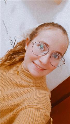 Maestra titulada de inglés nivel NATIVO se ofrece para clases particulares o en grupo online o presencial! (Todas las asignaturas)