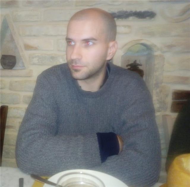 Offro ripetizioni di Storia (moderna e contemporanea), ho 30 anni e tanta voglia di insegnare alle nuove generazioni il passato, per comprendere il presente