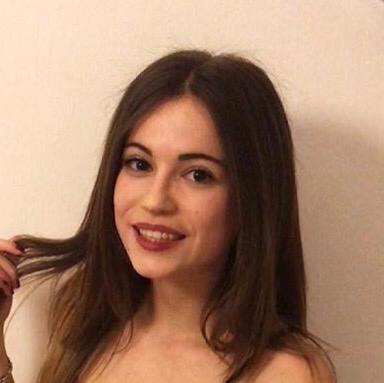 Studentessa del quarto anno del Liceo Scientifico