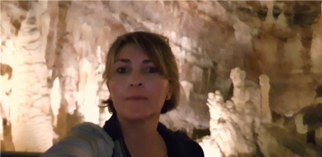 Insegnante d'inglese offre ripetizioni personalizzate per bambini e adulti