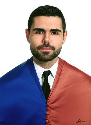 Doy clases de física, química y matemáticas