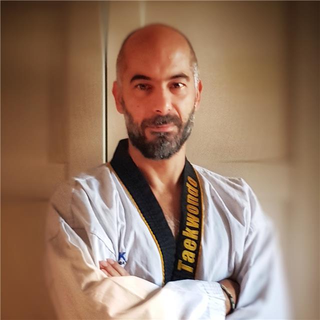 Defensa personal con un maestro de Taekwondo Nacional 4 Dan - clases personalizadas con resultados probados en un ambiente agradab