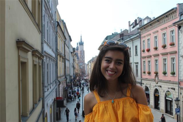 Clases de apoyo de matemática, química y física