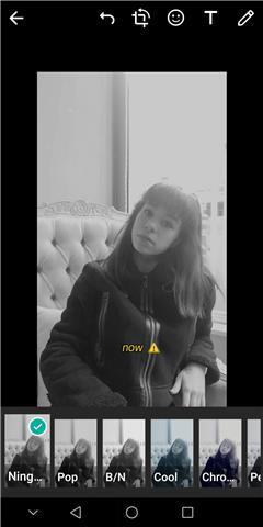 Puedo ayudar en hacer deberes de ingles,tambien cuidar a niños.nivel de ingles medio,(estudiente)