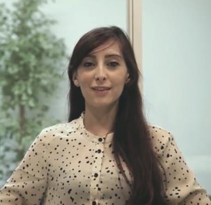 Scrittrice laureata in lettere moderne offre ripetizioni di italiano, storia e filosofia e corsi di italiano per stranieri