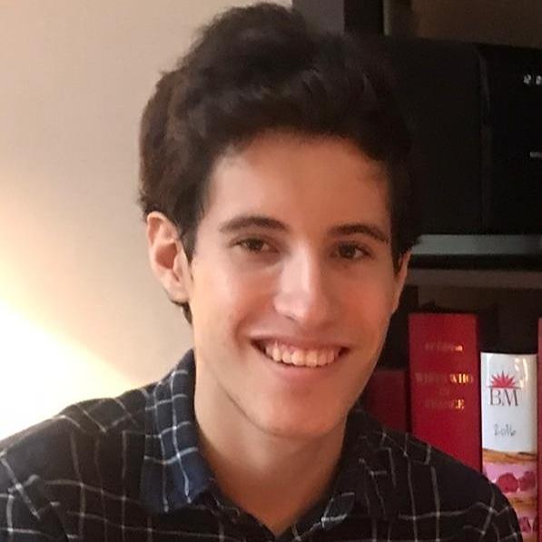 Etudiant en lettres avec niveau d'anglais B2+ offre des cours particuliers sur Paris