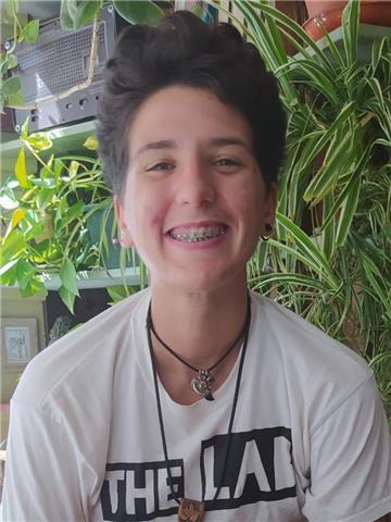 Bailarina con 13 años de experiencia disponible para clases de hip hop de nivel básico