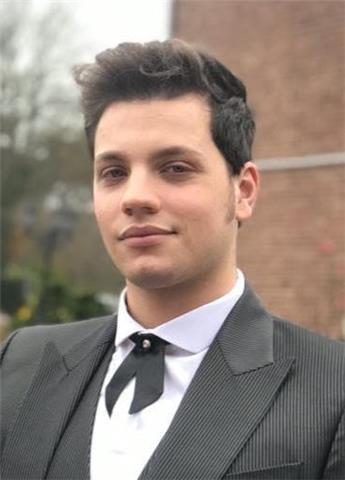 ragazzo neo-diplomato offro ripetizioni