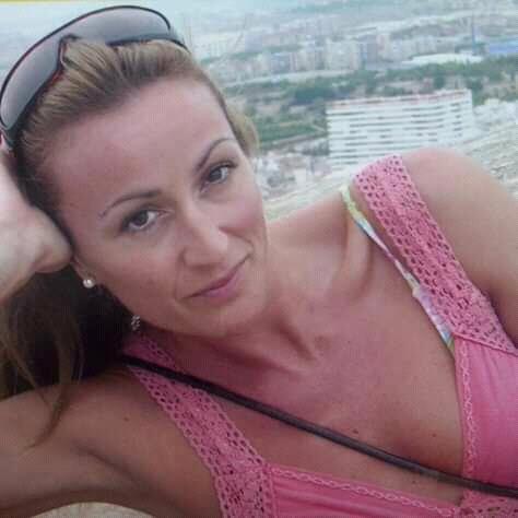 Doy clases individuales o pequeños grupos de familiarización,iniciación y perfeccionamiento de natación.niños y adultos.aquagym