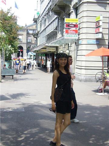 Profesora china con 5 años experiencias