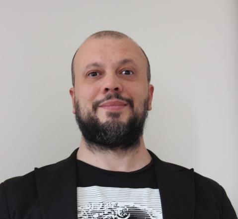 Progettista / Product manager con oltre 20 anni di esperienza maturata in aziende multinazionali, offresi per lezioni di meccanica, tecnologia, disegno tecnico, software solidworks
