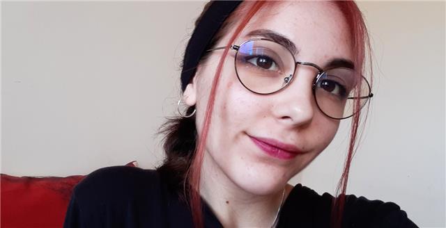 Estudiante de filología inglesa con horario flexible ofrece clases para alumnos de hasta segundo de bachillerato y adultos hasta nivel intermedio