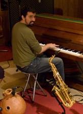 Clases de piano. lectura, técnica, armonía e improvisación. métodos y ejercicios para todos los niveles. rítmica y audioperceptiva.repertorio variado. tango, jazz, bandas sonoras, clásico. acordes para canciones sin necesidad de lectura de partitura. clas