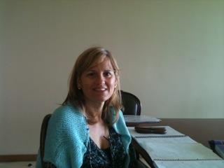 Psicopedagoga, logopeda, maestra y máster en psicopedagogia. tècnicas de estudio...ayudo a preparar exámenes con técnicas de estudio de todas las áreas de primaria, secundaria, pruebas de acceso. logopedia. psicopedagogia...también on line. colegiada, pue