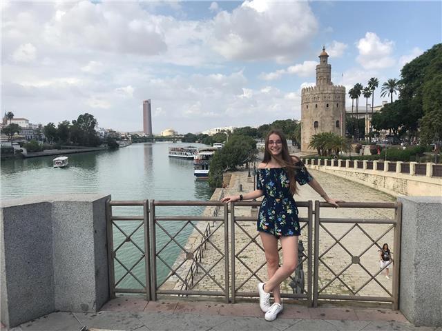 Doy clases a nivel de educación primaria