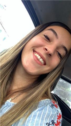 Ragazza di 19 anni, studentessa alla John Cabot University di Roma