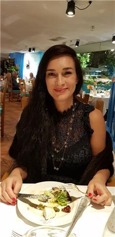 Clases en tenerife sur.
profesora de ruso, nativa. experiencia con los estudiantes de diferentes países. desde el nivel básico hasta c1-2. se usan los materiales para estudiantes estrangeros incluyendo los juegos, textos adaptados, canciones. 
es posible 