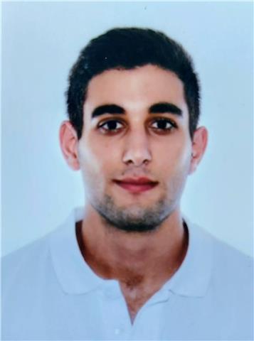 Graduado en química que está interesado en impartir clases sobre química, física y matemáticas