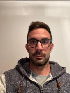 Profesor de matemáticas con formación académica en FP2 en Madrid