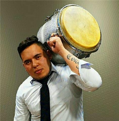 Profesor de música y percusión