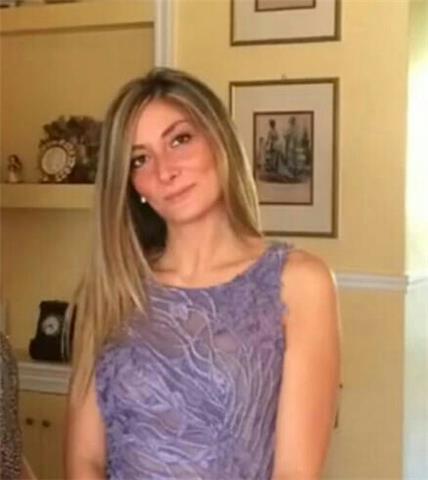 Neolaureata con 110L, esperienza all'estero fornisce ripetizioni in discipline letterarie, latino,inglese e tedesco