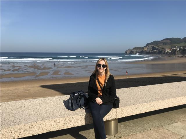 Doy clases particulares económicas de euskera y también demas asignaturas de primaria, eso, y bachillerato de ciencias sociales