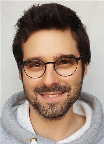 Doy clases de tanto de modelado como animacion 3d y tambien de animacion 2d y motion graphics