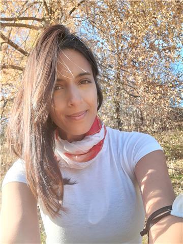 Insegnante madrelingua inglese offro lezioni privati di conversazione, preperazione per le essame e lezioni di yoga (anche in lingua inglese)