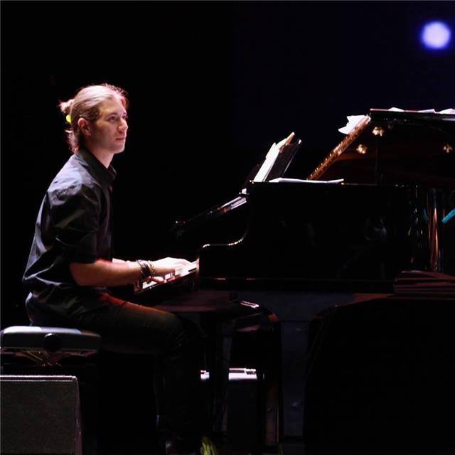 Lezioni di Pianoforte e Tastiere sia per principianti che per avanzati