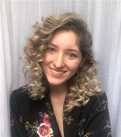 Studentessa presso l'Università a Londra (ora mi trovo in Italia), offre aiuto con lezioni di inglese
