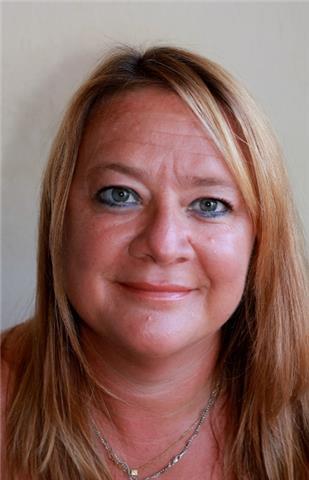 Profesora de inglés con +10 años de experiencia y formación en psicología