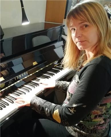 Clases de piano clásico/moderno y lenguaje musical presencial/online