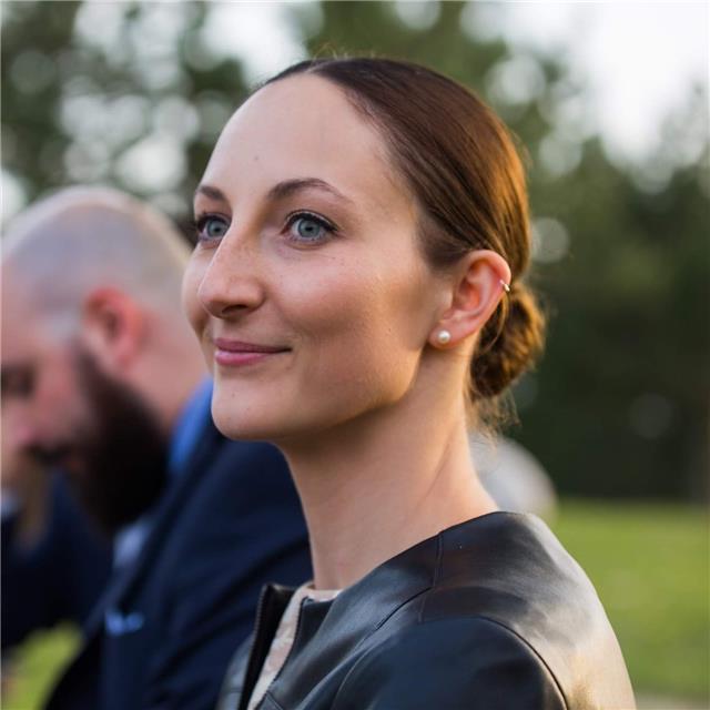 Madrelingua tedesca offre lezioni di tedesco online