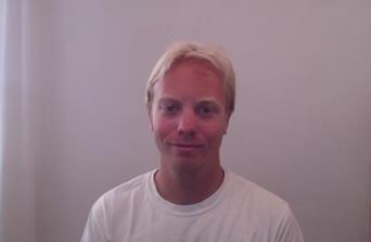 Bilingual English Teacher offers online classes