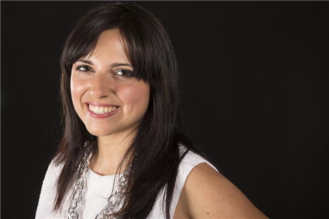 Profesora de español con titulación autónoma