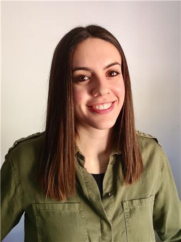 Maestra de educación primaria con plaza y experiencia. Clases particulares etapa primaria