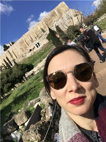 Insegnante madrelingua francese con esperienza pluridecennale nell’insegnamento delle lingue straniere