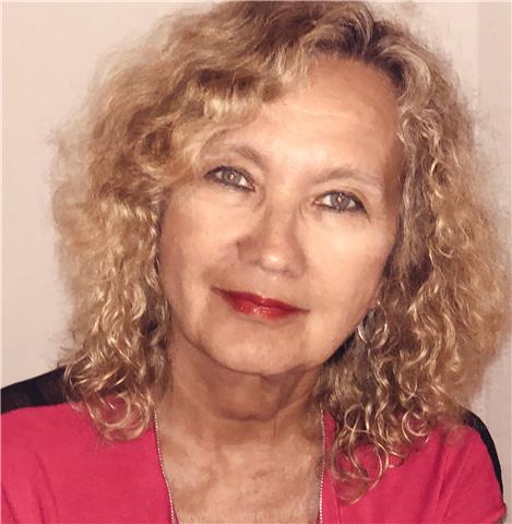 Profesora de inglés nativa con 25 años de experiencia en clases one-to-one and pequeños grupos en empresas. Más detalles en LinkedIn