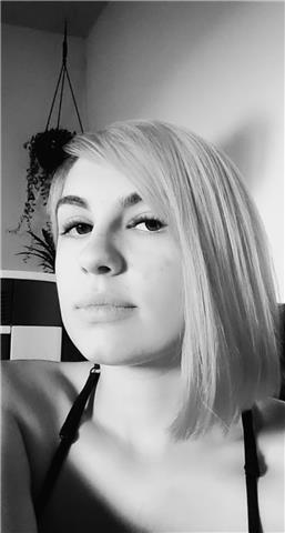 Doy clases de matemáticas, física y dibujo técnico, y ayudo con los deberes o ejercicios de repaso de cualquier asignatura