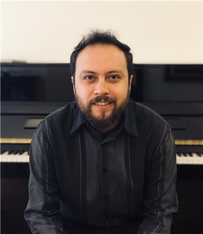 Profesor de piano, guitarra, batería, composición y producción musical