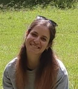 Studentessa di medicina offre ripetizioni di matematica, e anche di altre materie (inglese, latino, greco, fisica, chimica) per tutte le classi