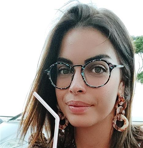 Profesora de física y química ofrece clases para secundaria y bachillerato